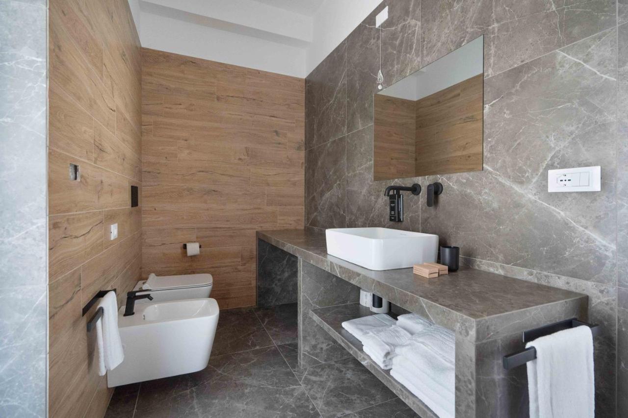 Hotel Mhami ปุลซาโน ภายนอก รูปภาพ